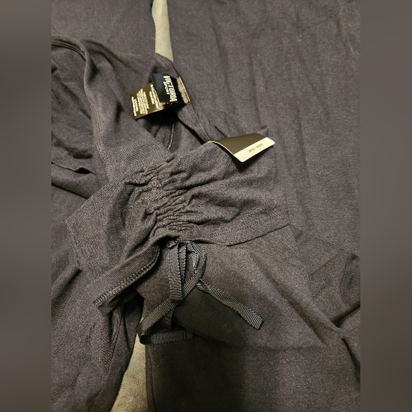 NWT VS Cropped Wide Leg Lounge Pants - Picture 3 of 4